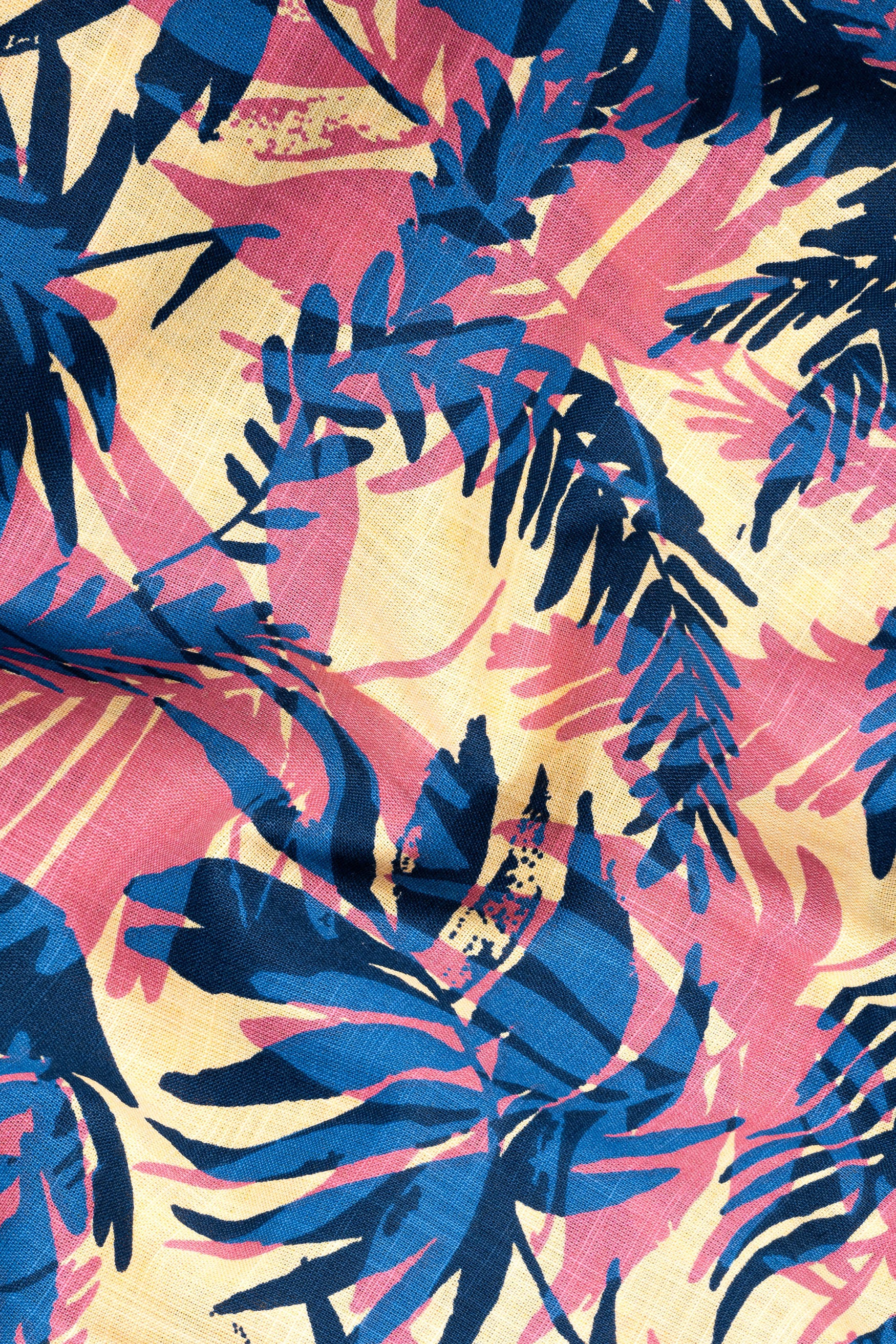 Contessa red and Regal Blue Wild leaf printed Chambray Giza Cotton casual shirt 12389-M-38, 12389-M-H-38, 12389-M-39, 12389-M-H-39, 12389-M-40, 12389-M-H-40, 12389-M-42, 12389-M-H-42, 12389-M-44, 12389-M-H-44, 12389-M-46, 12389-M-H-46, 12389-M-48, 12389-M-H-48, 12389-M-50, 12389-M-H-50, 12389-M-52, 12389-M-H-52