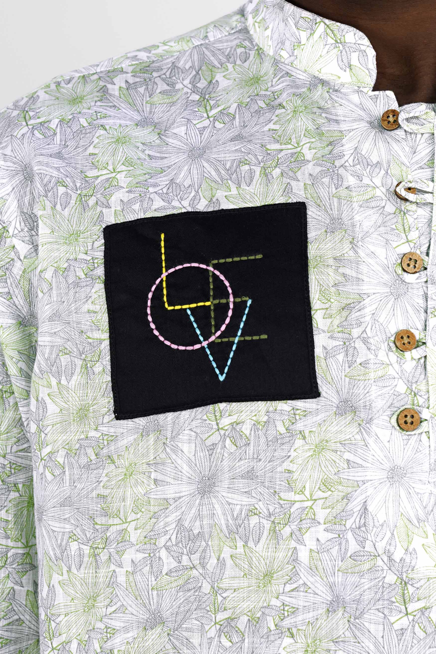 Bright White with Coriander Green and Chatelle Gray Patchwork Luxurious Linen Designer Kurta Shirt 7933-KS-E168-38, 7933-KS-E168-H-38, 7933-KS-E168-39, 7933-KS-E168-H-39, 7933-KS-E168-40, 7933-KS-E168-H-40, 7933-KS-E168-42, 7933-KS-E168-H-42, 7933-KS-E168-44, 7933-KS-E168-H-44, 7933-KS-E168-46, 7933-KS-E168-H-46, 7933-KS-E168-48, 7933-KS-E168-H-48, 7933-KS-E168-50, 7933-KS-E168-H-50, 7933-KS-E168-52, 7933-KS-E168-H-52