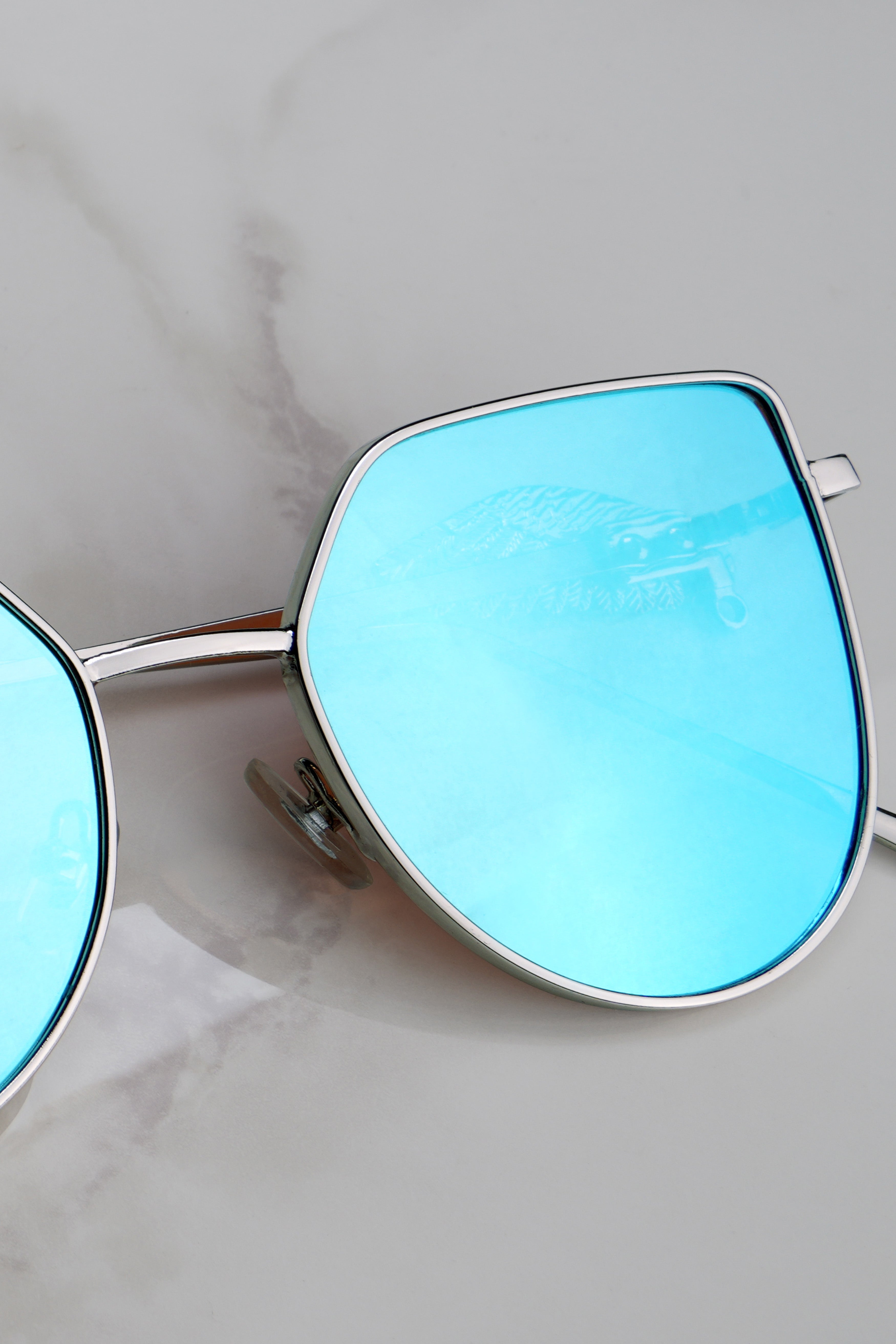 Aureice-Arctic Blue French Crown Cat Eye Unisex Sunglasses