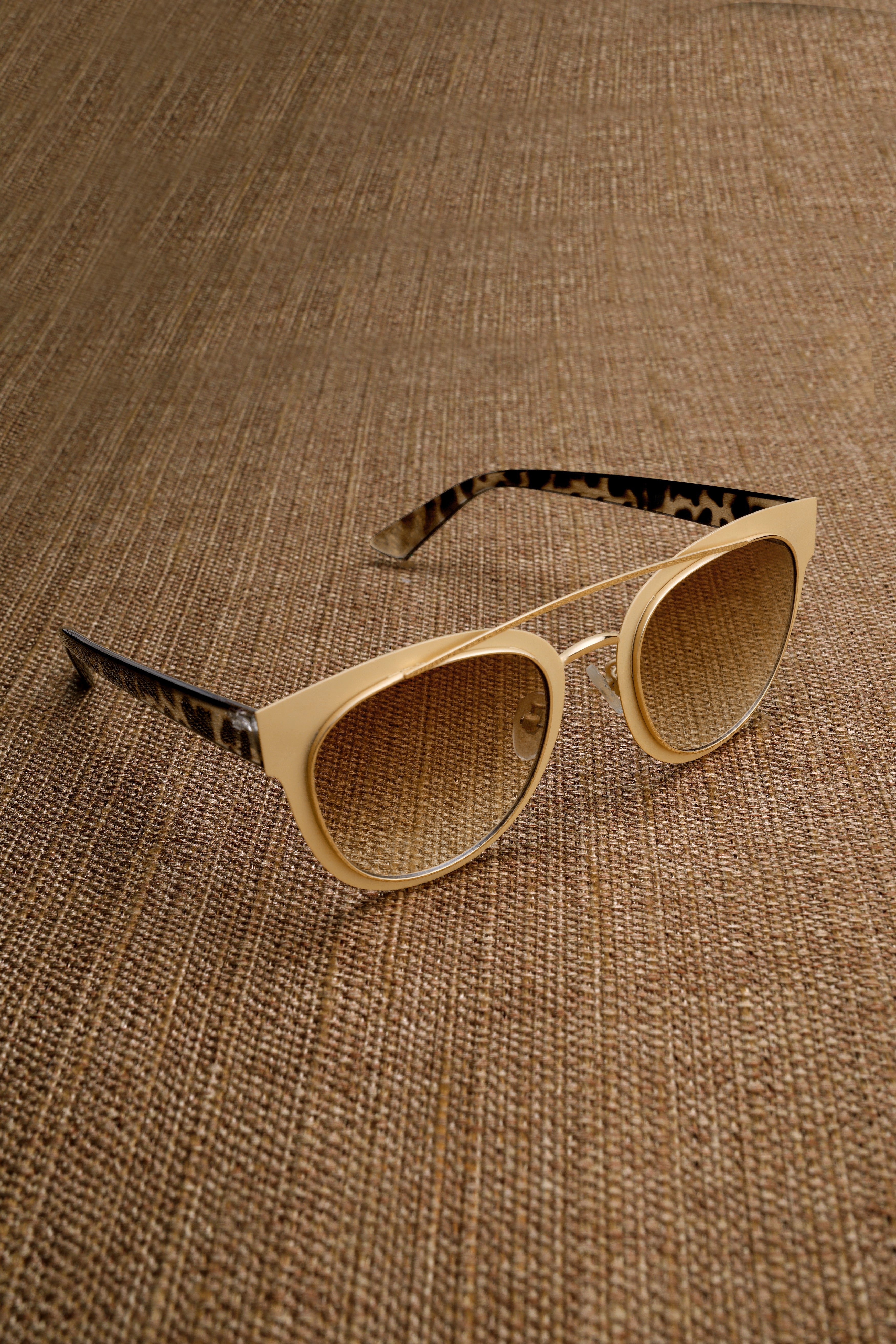 Celvoro-Sandstone Brown French Crown Full Rim Unisex Sunglasses