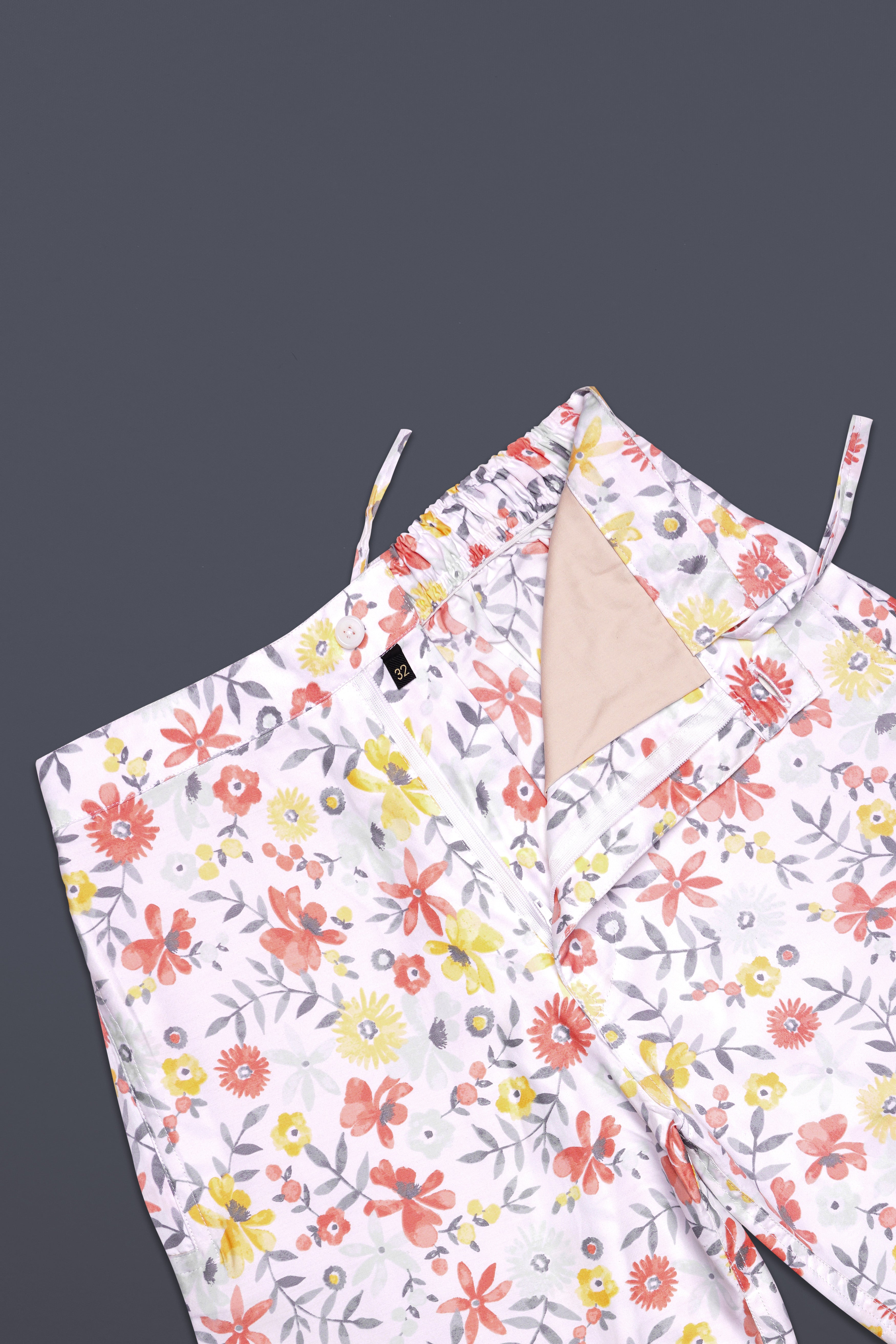 Peachy Peach And Bright White Foral Printed Super Soft Premium Cotton Shorts