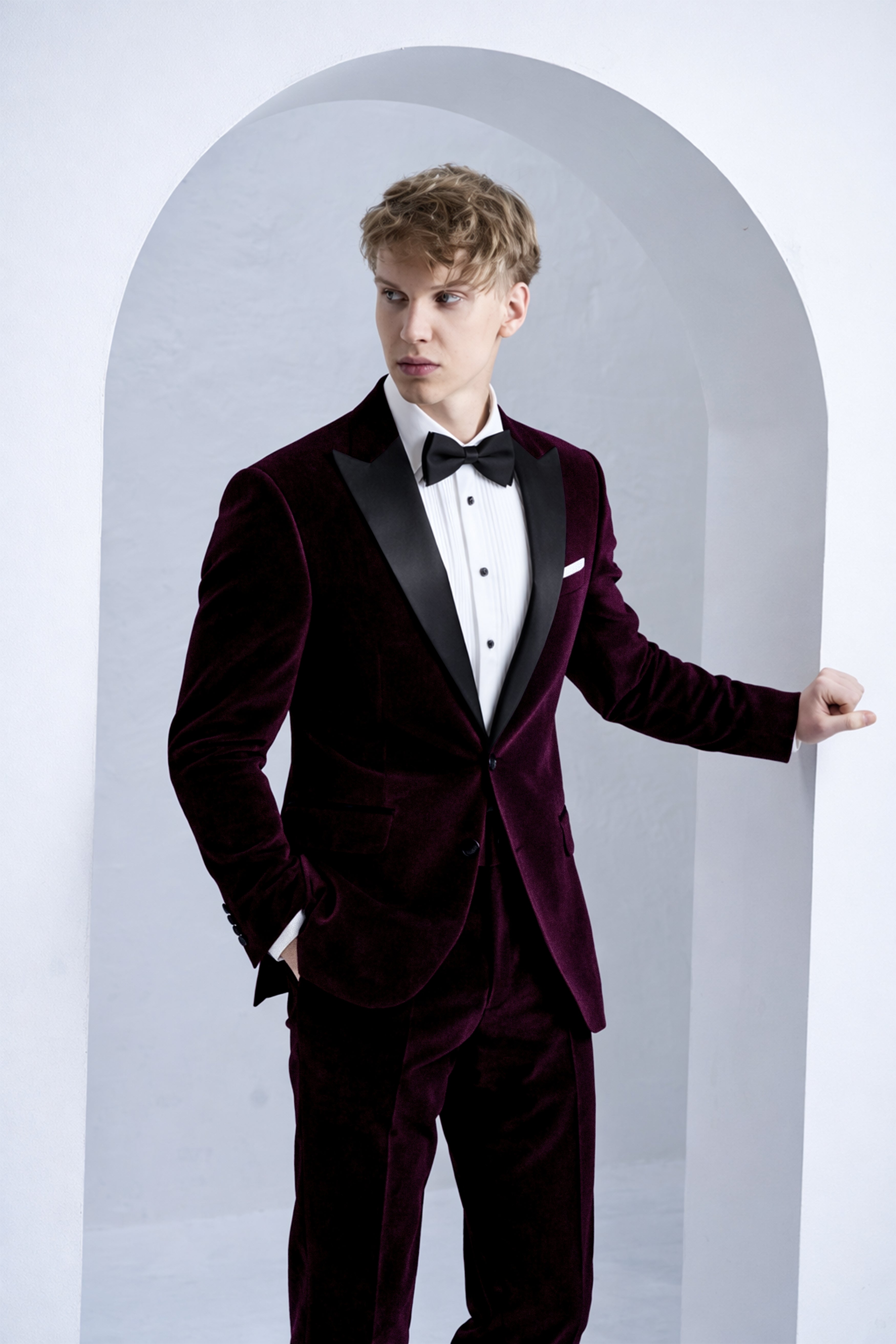 Merlot-Asphalt Wine Purple Velvet Peak Lapel Tuxedo Suit