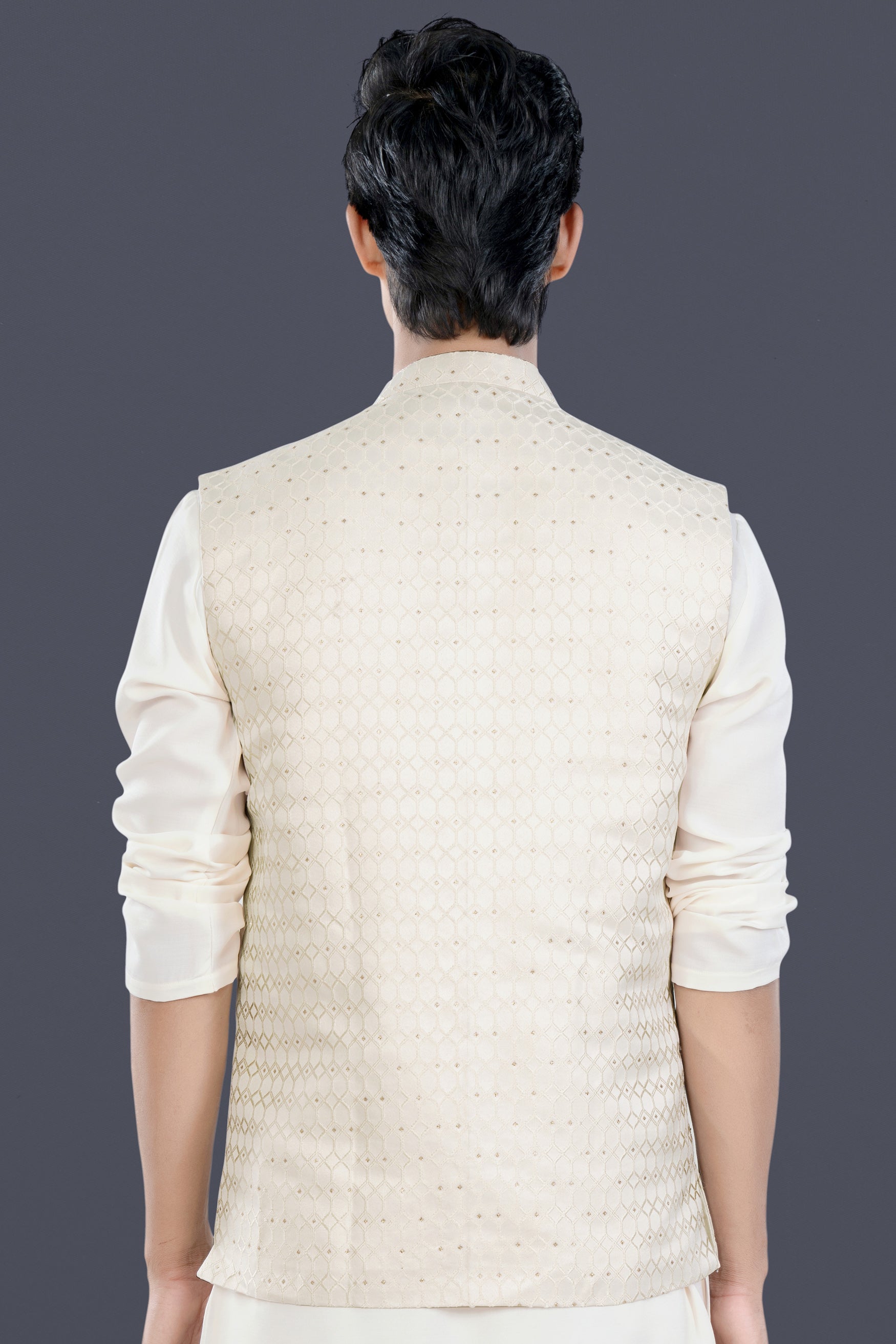 Albescent Cream Trellis Jacquard Textured Designer Nehru Jacket WC3475-36, WC3475-38, WC3475-40, WC3475-42, WC3475-44, WC3475-46, WC3475-48, WC3475-50, WC3475-52, WC3475-54, WC3475-56, WC3475-58, WC3475-60