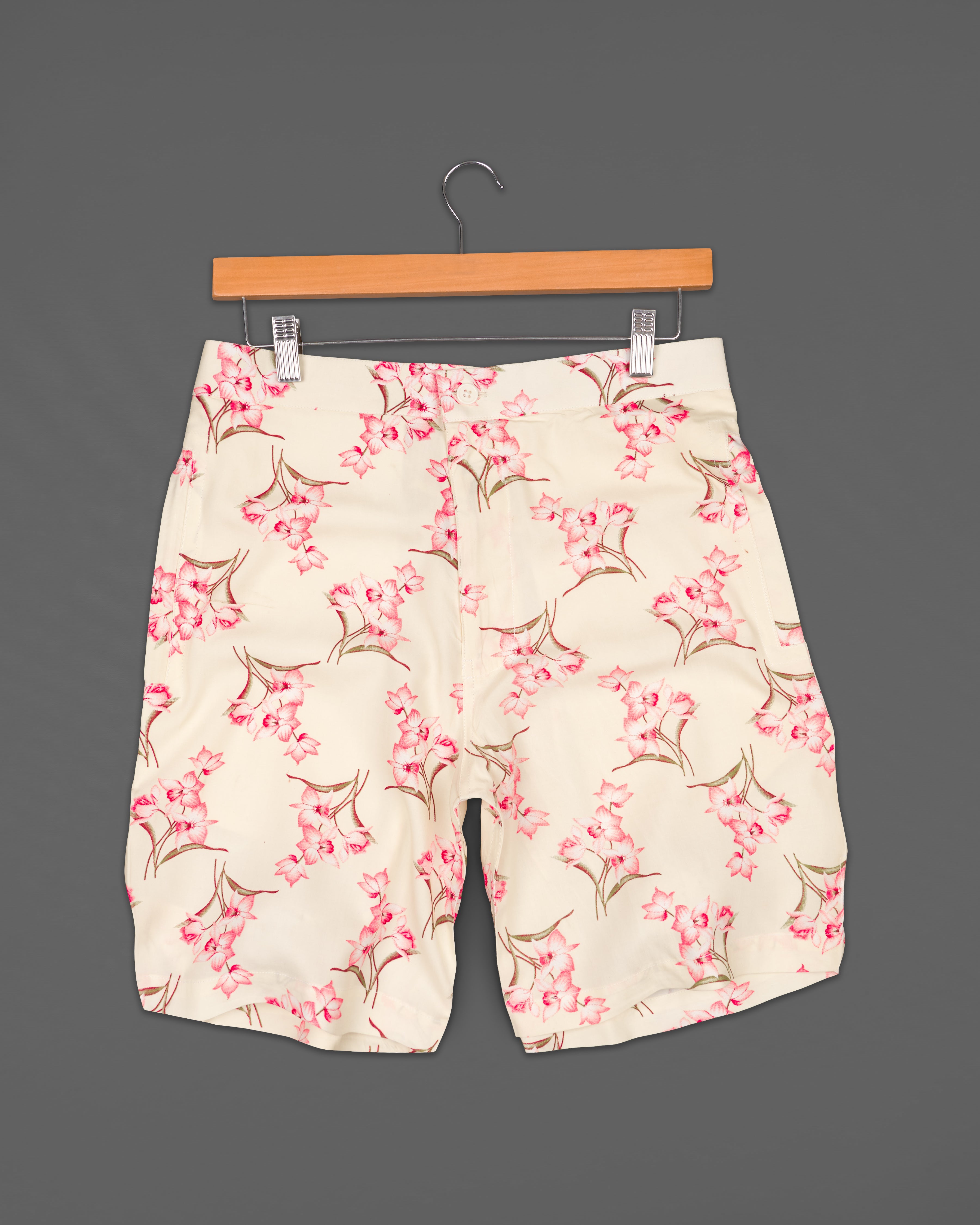Eggshell Beige Floral Printed Premium Cotton Shorts SR195-28, SR195-30, SR195-32, SR195-34, SR195-36, SR195-38, SR195-40, SR195-42, SR195-44