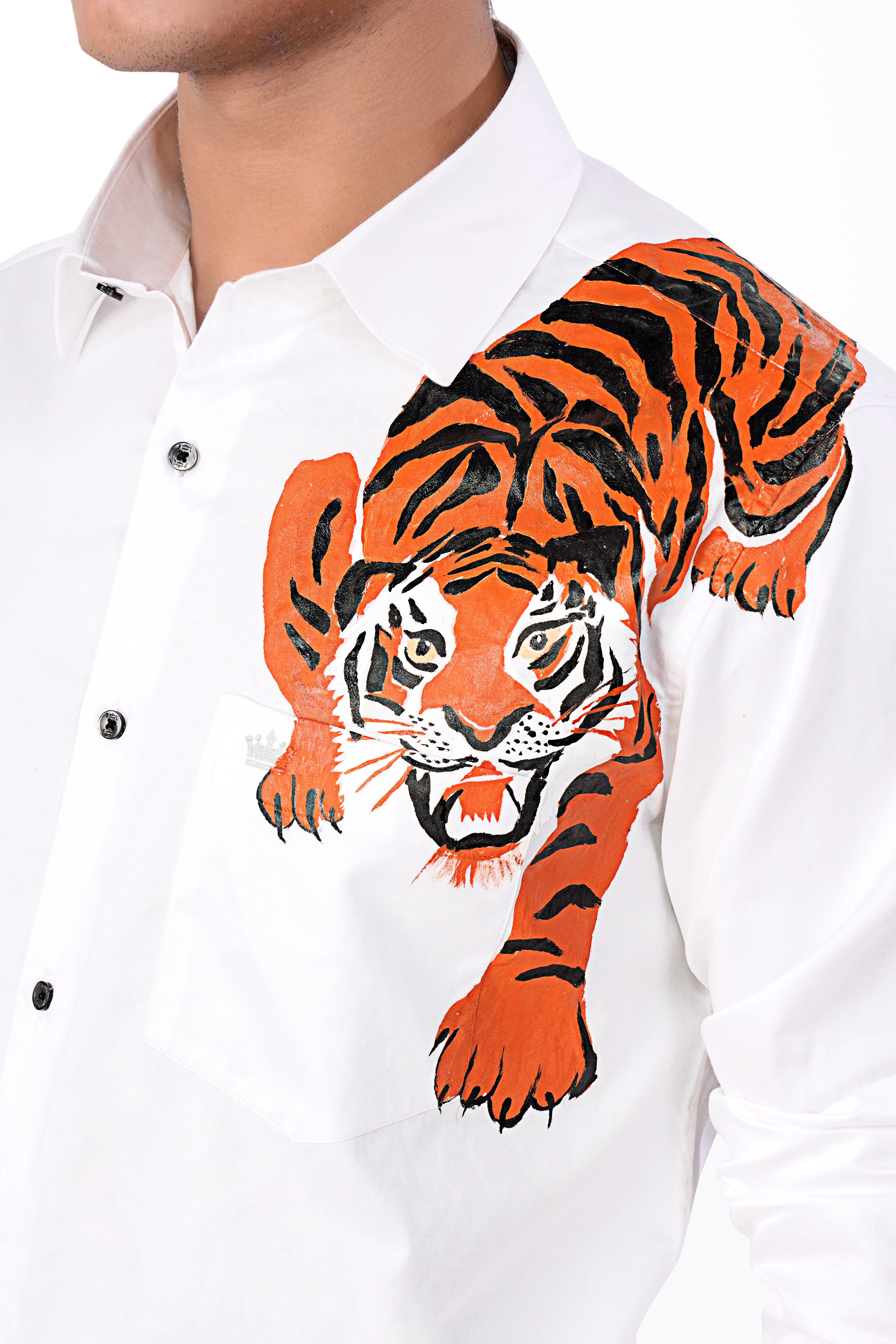 Bright White Tiger Hand Painted Super Soft Premium Cotton Designer Shirt 1062-BLK-ART02-38, 1062-BLK-ART02-H-38, 1062-BLK-ART02-39, 1062-BLK-ART02-H-39, 1062-BLK-ART02-40, 1062-BLK-ART02-H-40, 1062-BLK-ART02-42, 1062-BLK-ART02-H-42, 1062-BLK-ART02-44, 1062-BLK-ART02-H-44, 1062-BLK-ART02-46, 1062-BLK-ART02-H-46, 1062-BLK-ART02-48, 1062-BLK-ART02-H-48, 1062-BLK-ART02-50, 1062-BLK-ART02-H-50, 1062-BLK-ART02-52, 1062-BLK-ART02-H-52