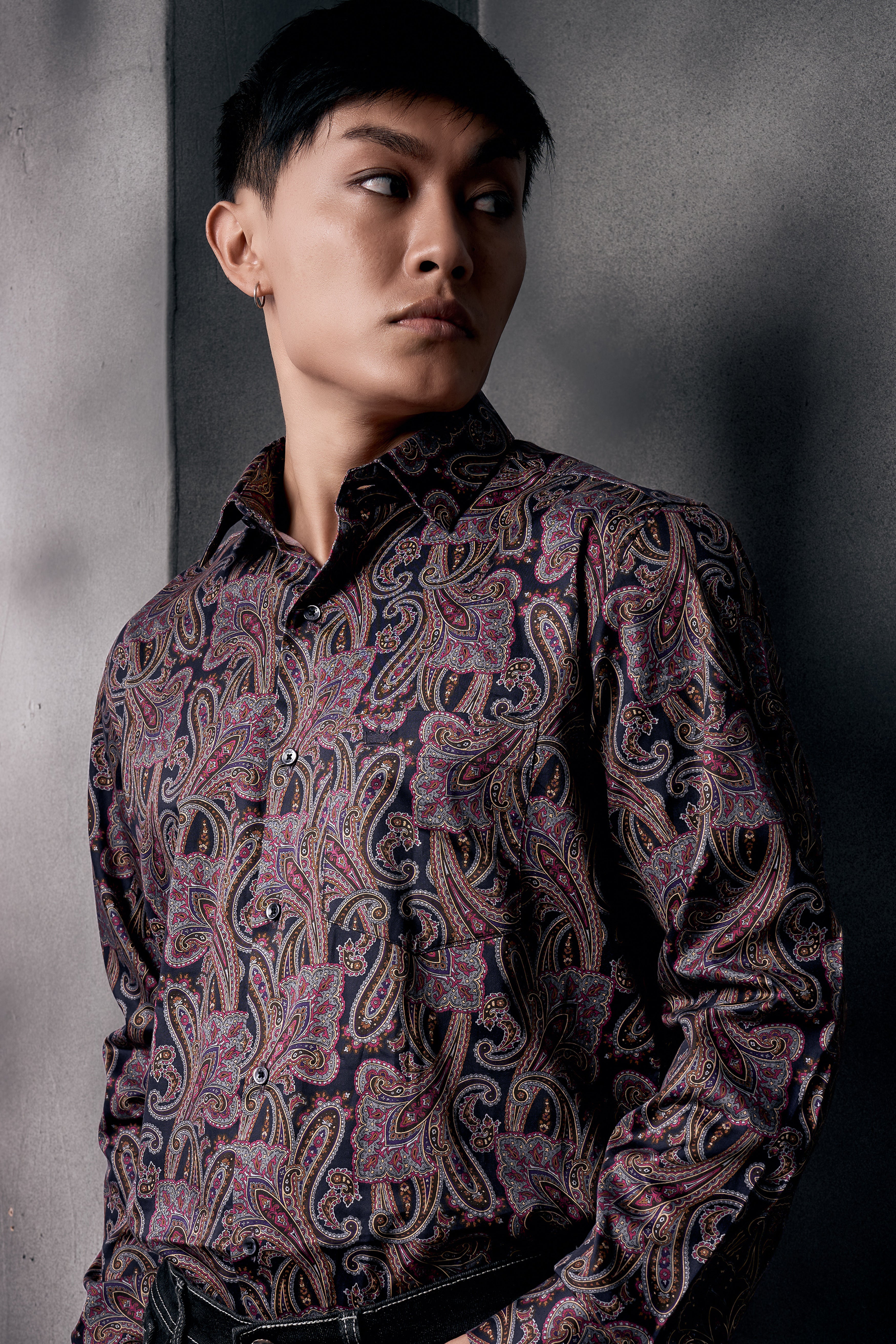 Thulian Pink And Jade Black Paisley Printed Subtle Sheen Super Soft Premium Cotton Shirt