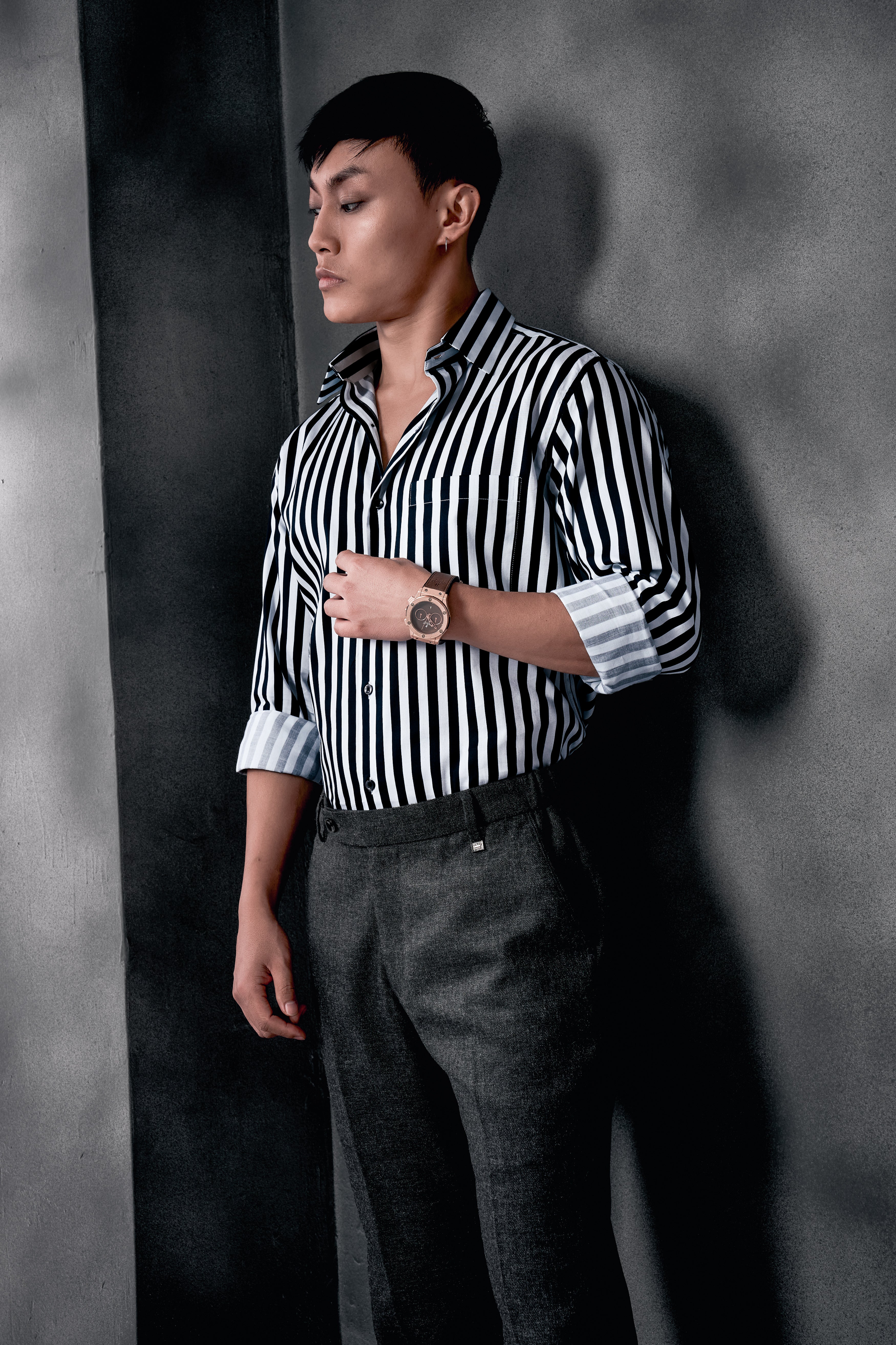 Korean Black And Bright White Stripes Printed Subtle Sheen Super Soft Premium Cotton Shirt 13044-BLK-38, 13044-BLK-H-38, 13044-BLK-39, 13044-BLK-H-39, 13044-BLK-40, 13044-BLK-H-40, 13044-BLK-42, 13044-BLK-H-42, 13044-BLK-44, 13044-BLK-H-44, 13044-BLK-46, 13044-BLK-H-46, 13044-BLK-48, 13044-BLK-H-48, 13044-BLK-50, 13044-BLK-H-50, 13044-BLK-52, 13044-BLK-H-52