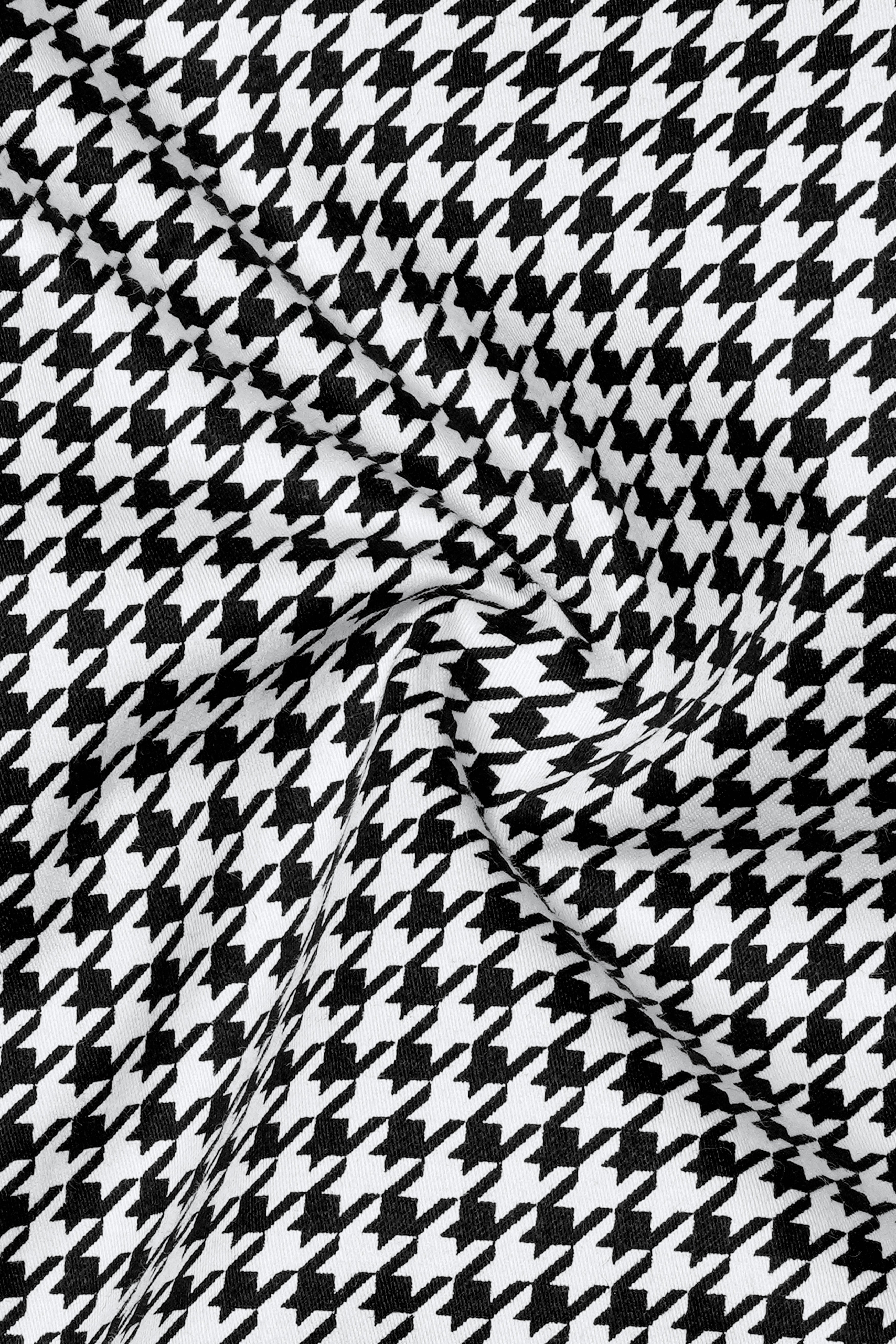 Regalis-Jade Black And Bright White Houndstooth Printed Super Soft Premium Cotton Dress Button Down Shirt