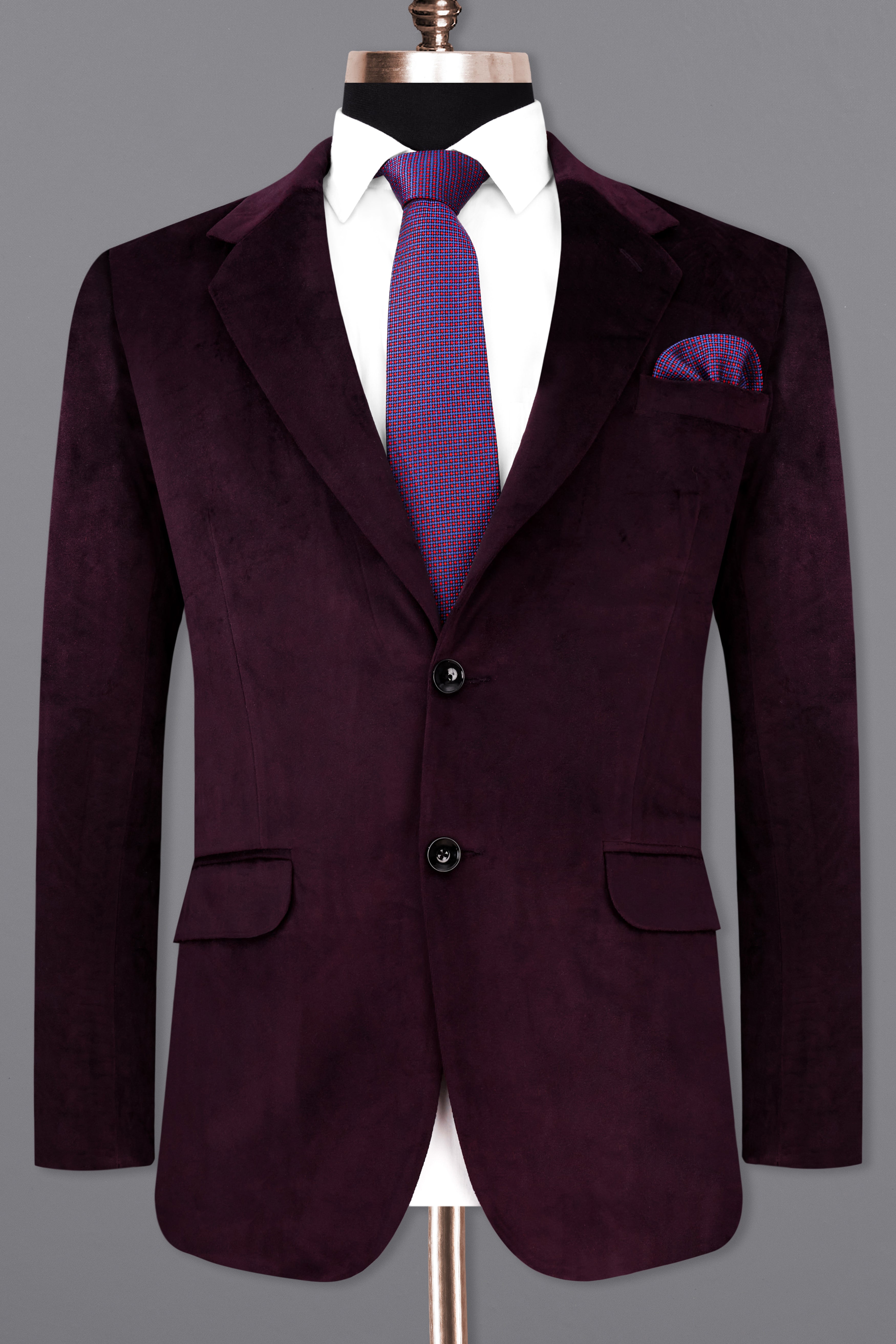which colour tie suits on maroon suit