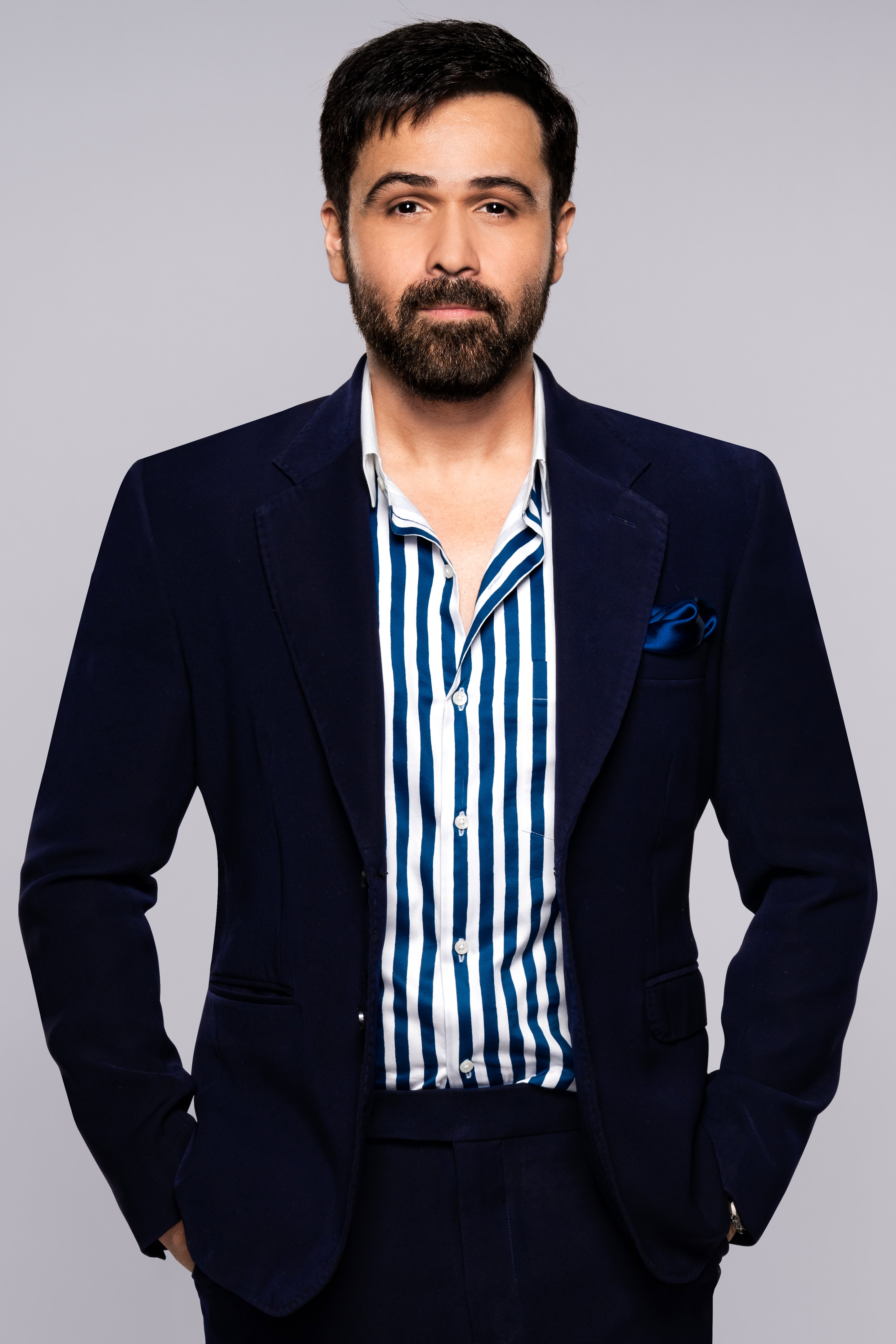 7 Remarkable Navy Blue Blazer Combinations To Try| Bewakoof