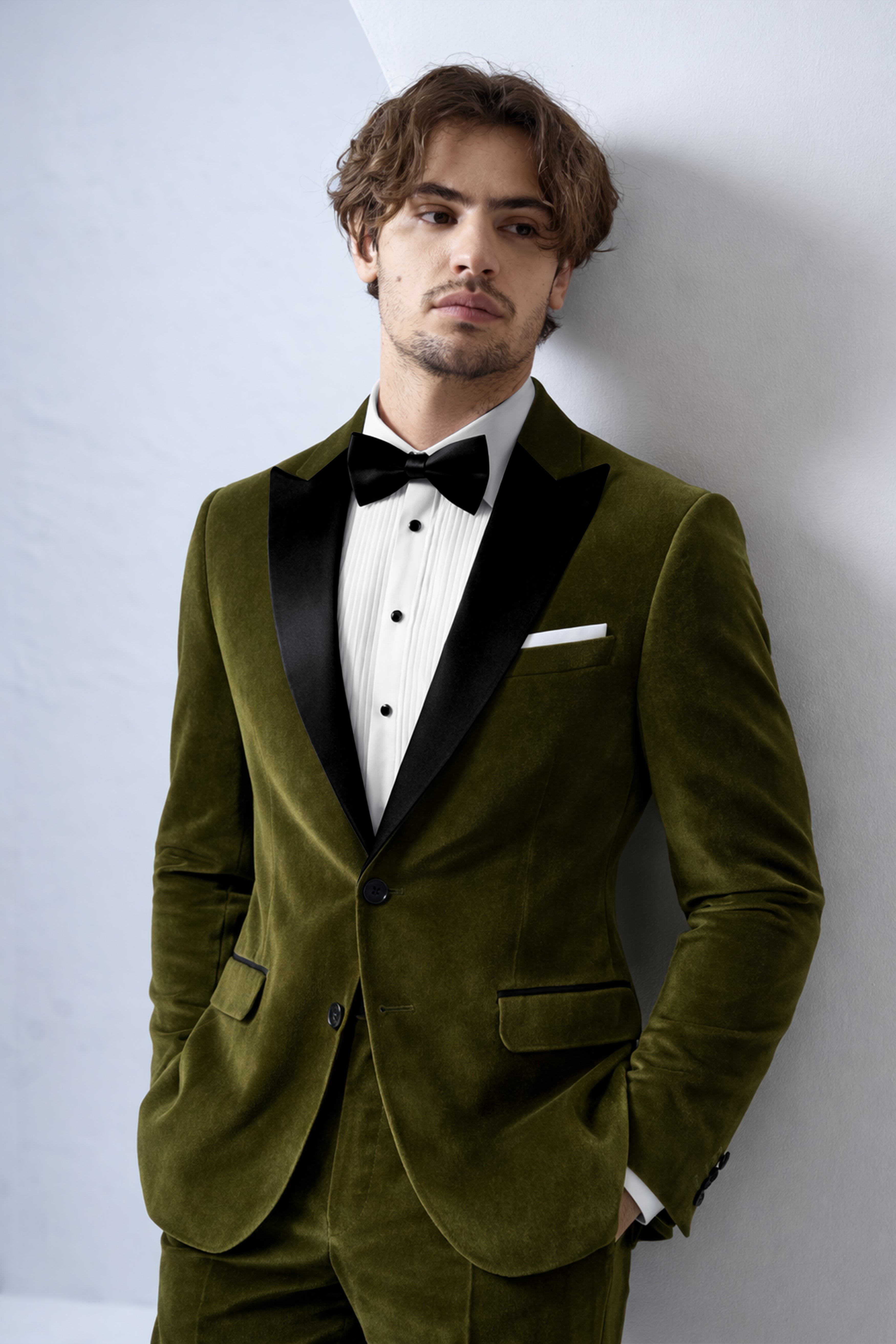 Hunter-Clinker Green Velvet Peak Lapel Tuxedo Blazer