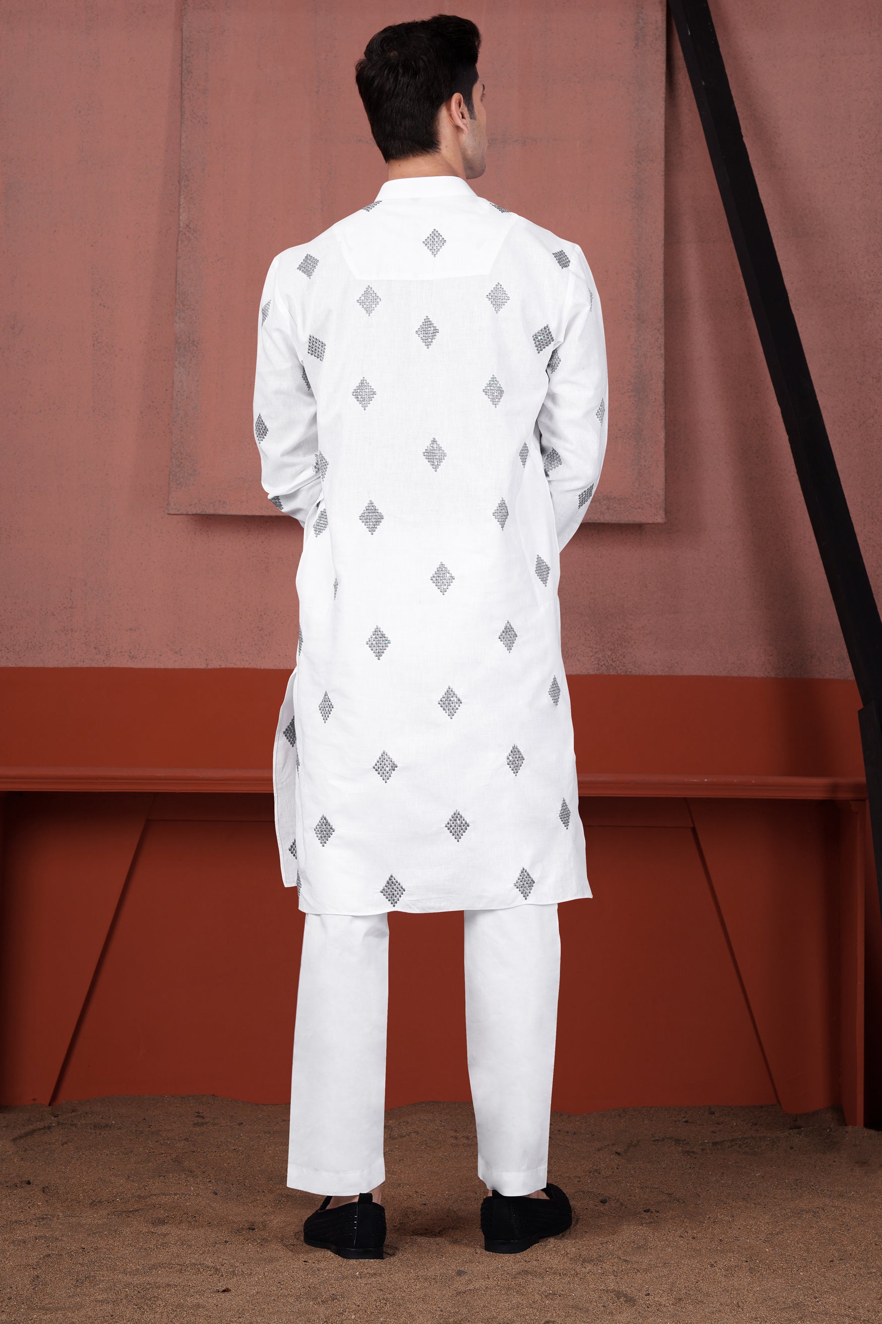 Bright White Geometric Embroidered Luxurious Linen Kurta