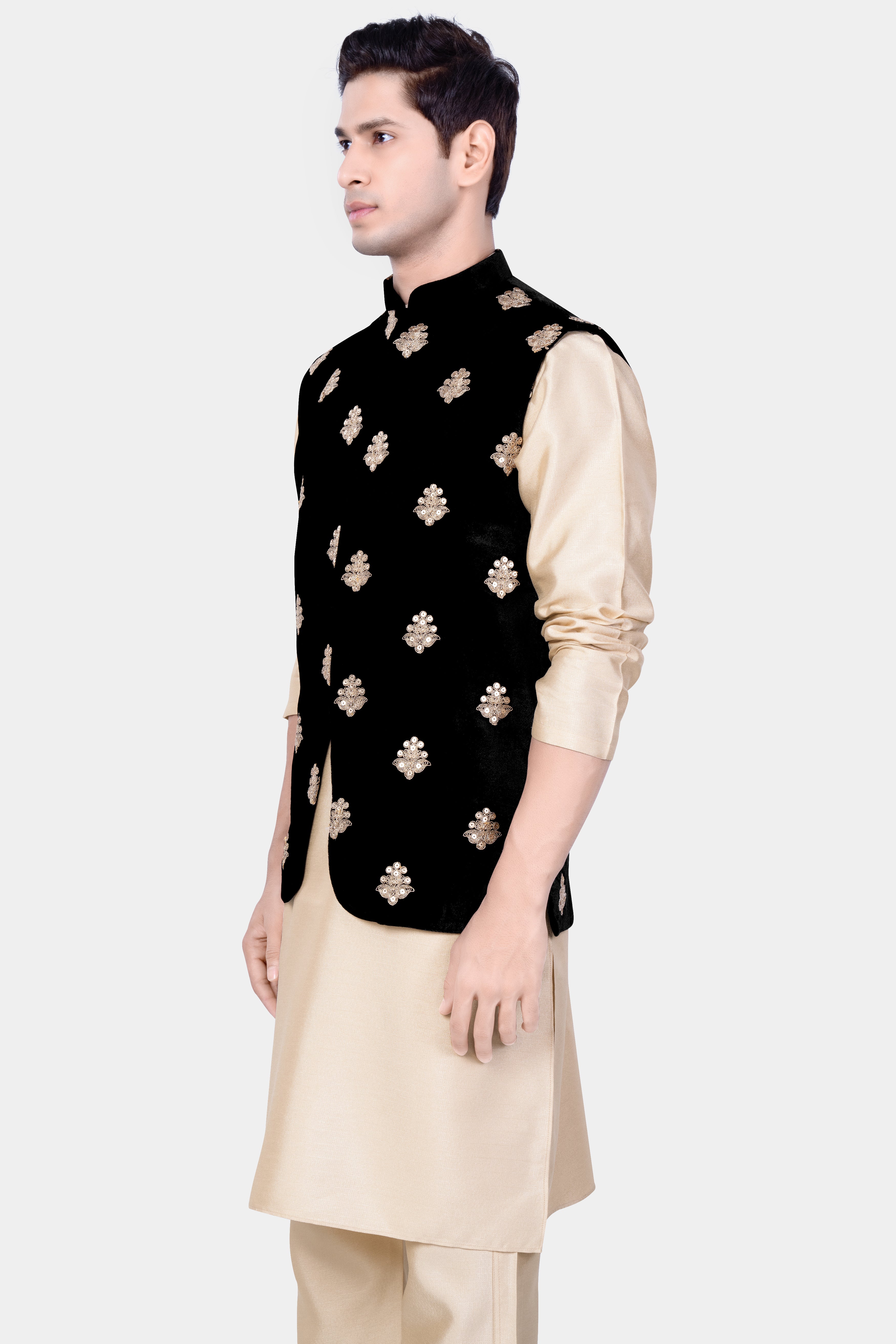 Black Embroidered Nehru Jacket With Kurta Set Design by Jatin Malik at  Pernia's Pop Up Shop 2024