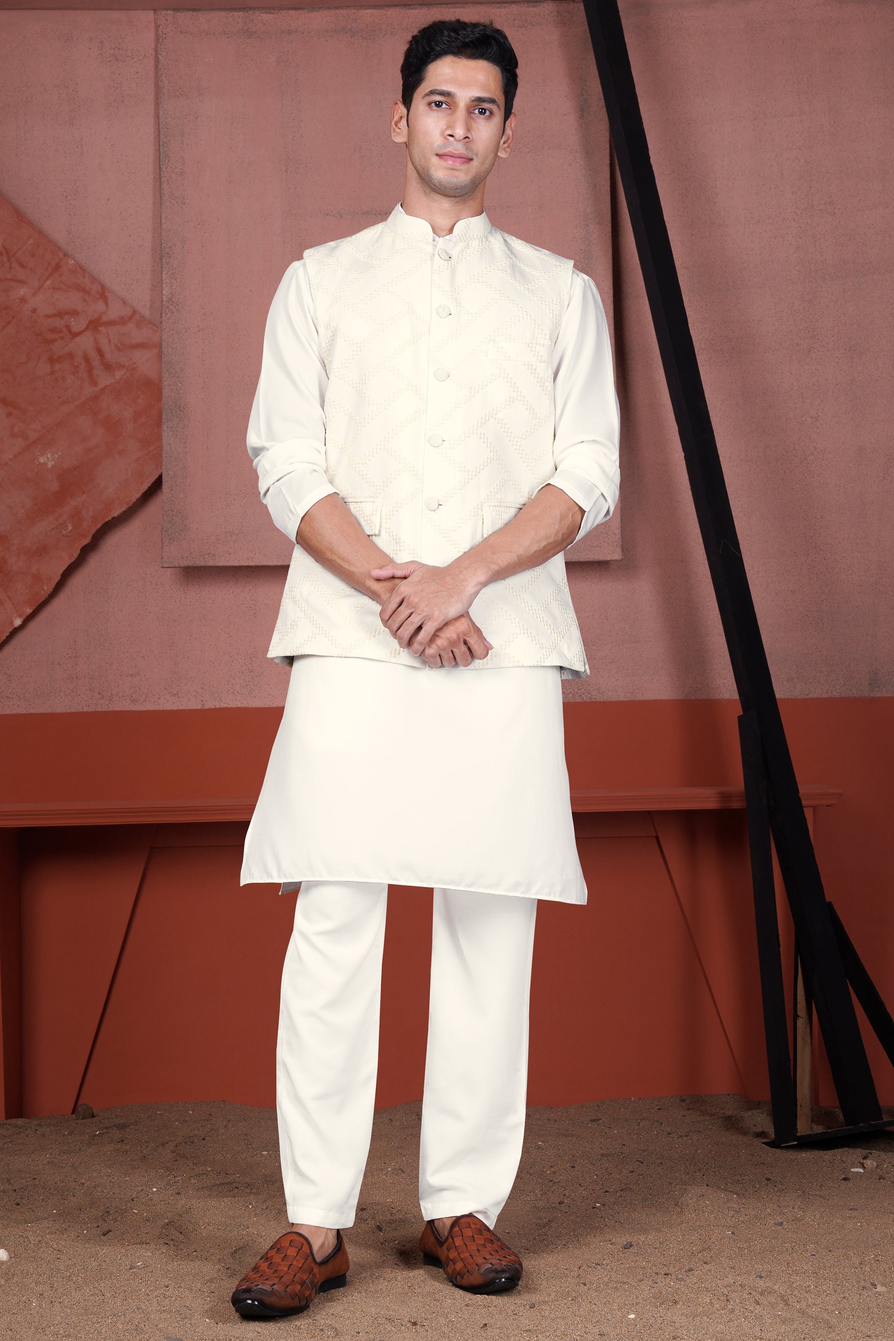 Mne's White Kurta Churidar & Woven Nehru Jacket 845MW59