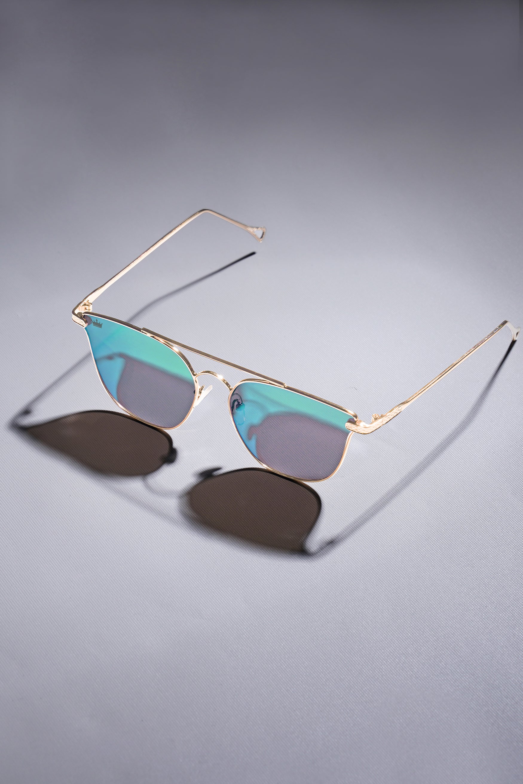 Buy Mirror Sky Blue Sunglasses for Men by NuVew Online | Ajio.com