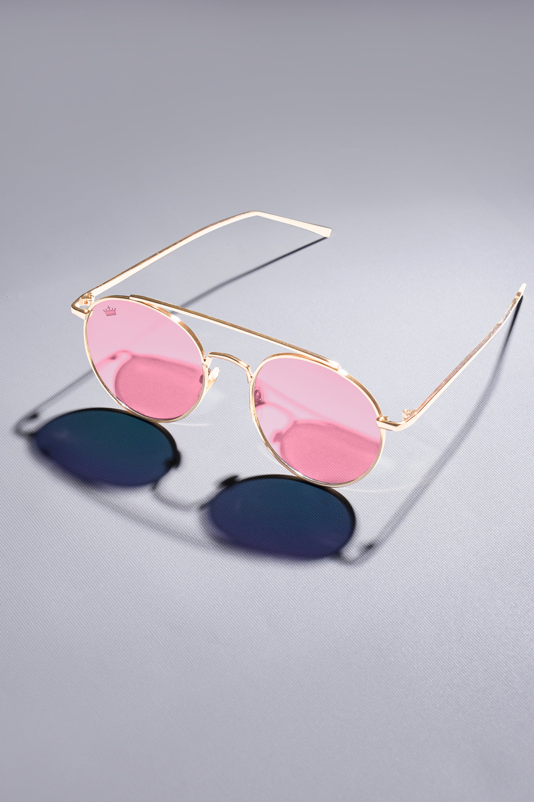 Dusty Pink French Crown Round-Shaped Women’s Sunglasses