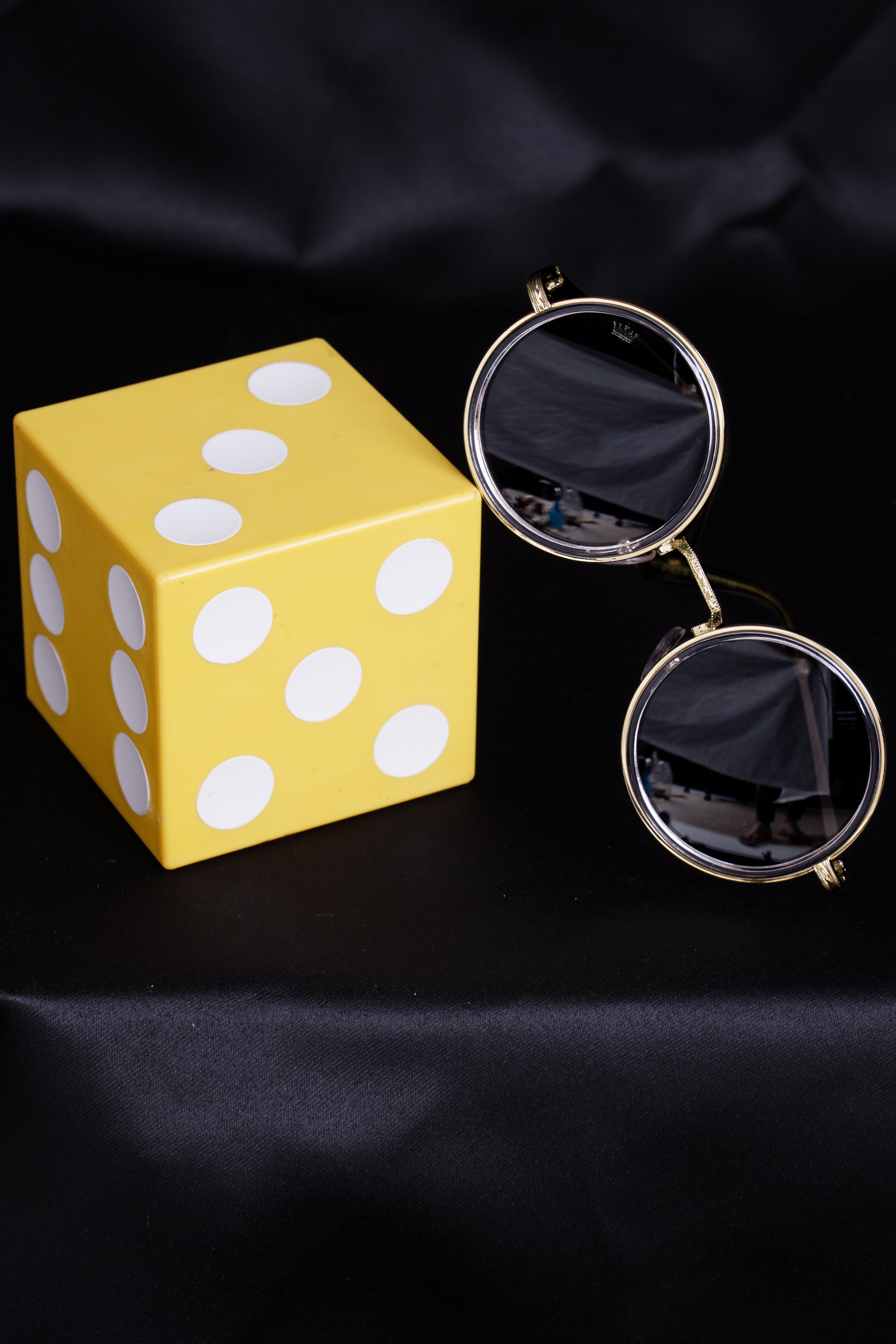 Titanium Clear French Crown Round Unisex Sunglasses