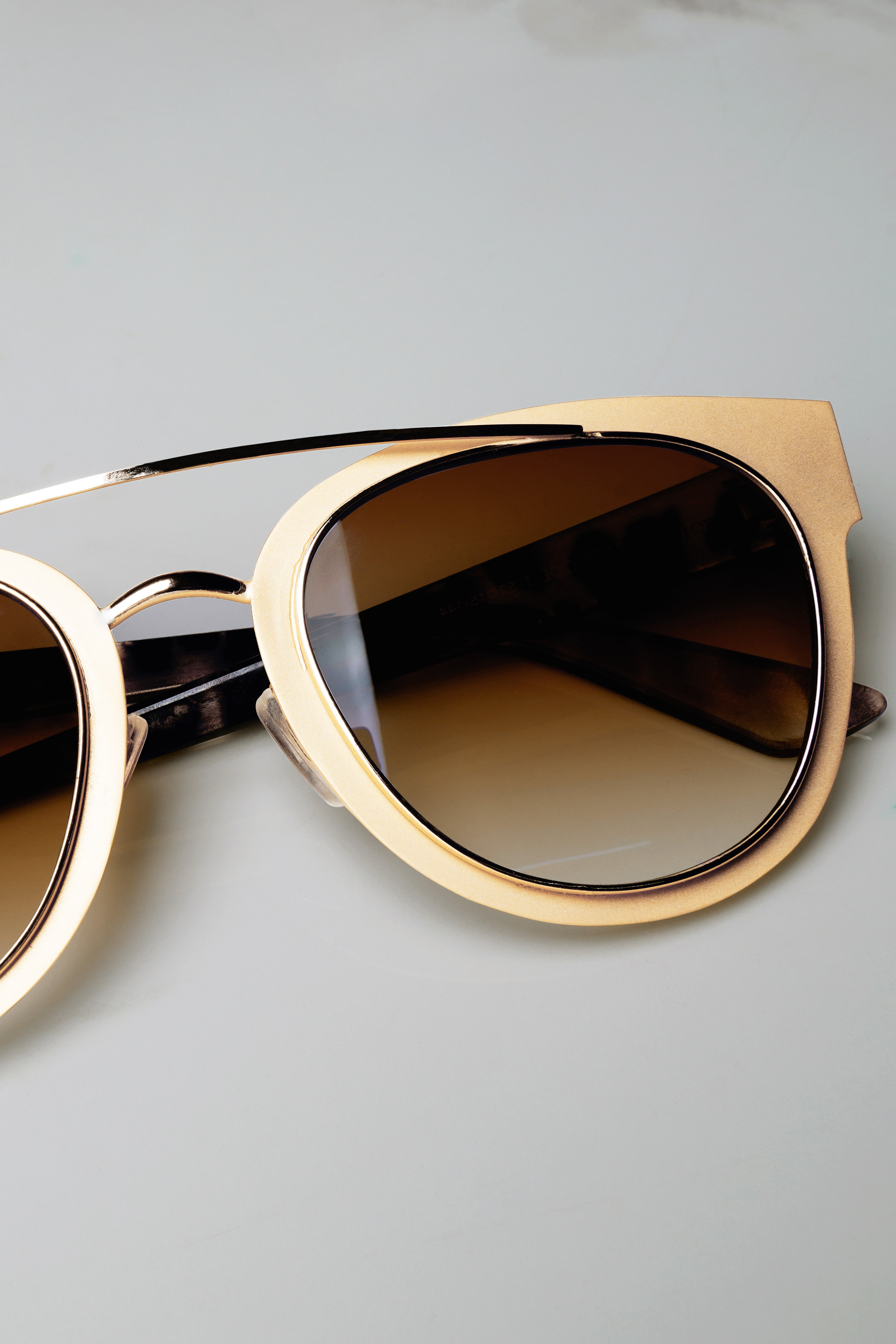 Celvoro-Sandstone Brown French Crown Full Rim Unisex Sunglasses