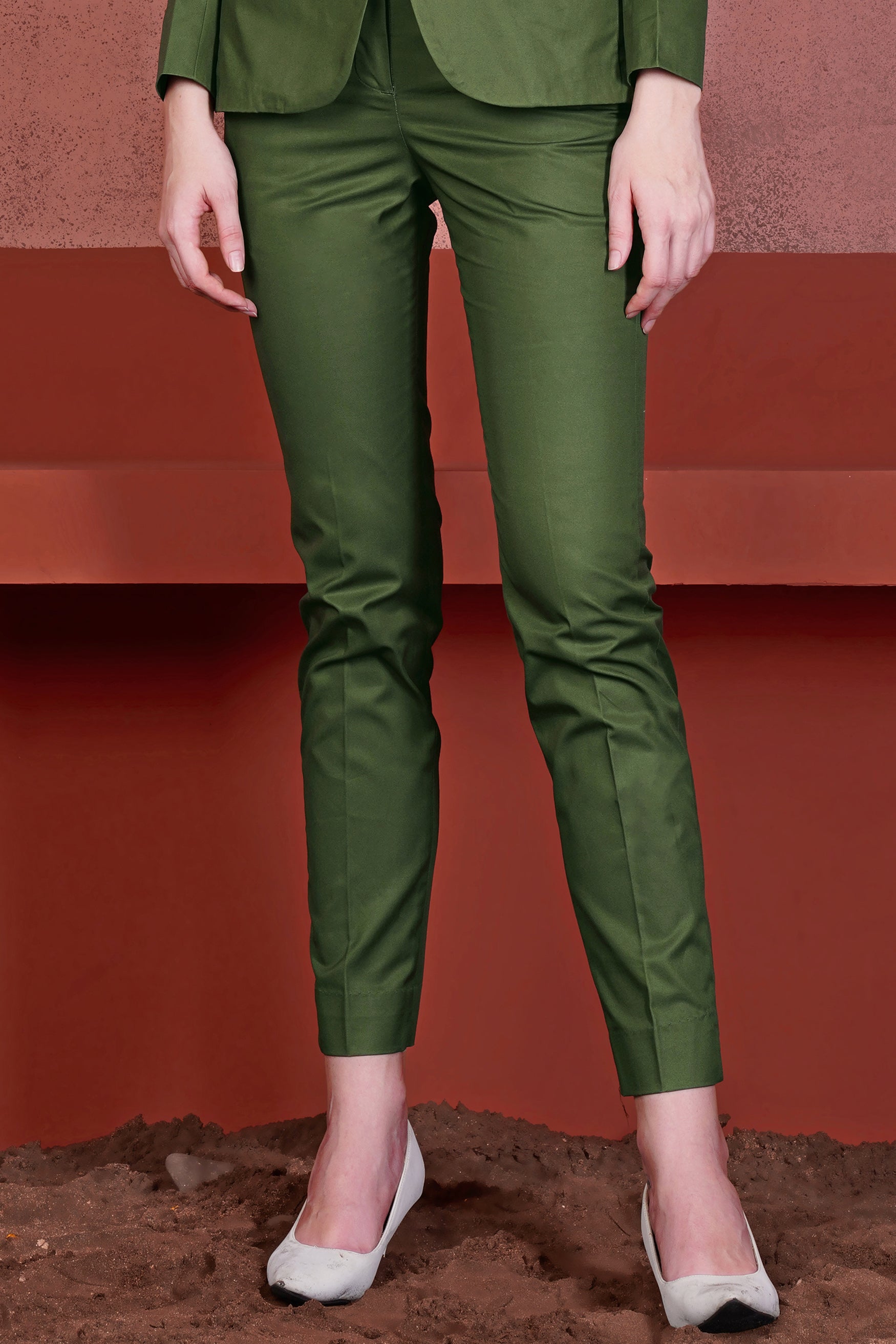 NWT Zara The Francoise Full Length Straight Leg Pant in Dark Green Size  Medium | Straight leg pants, Fashion, Clothes design