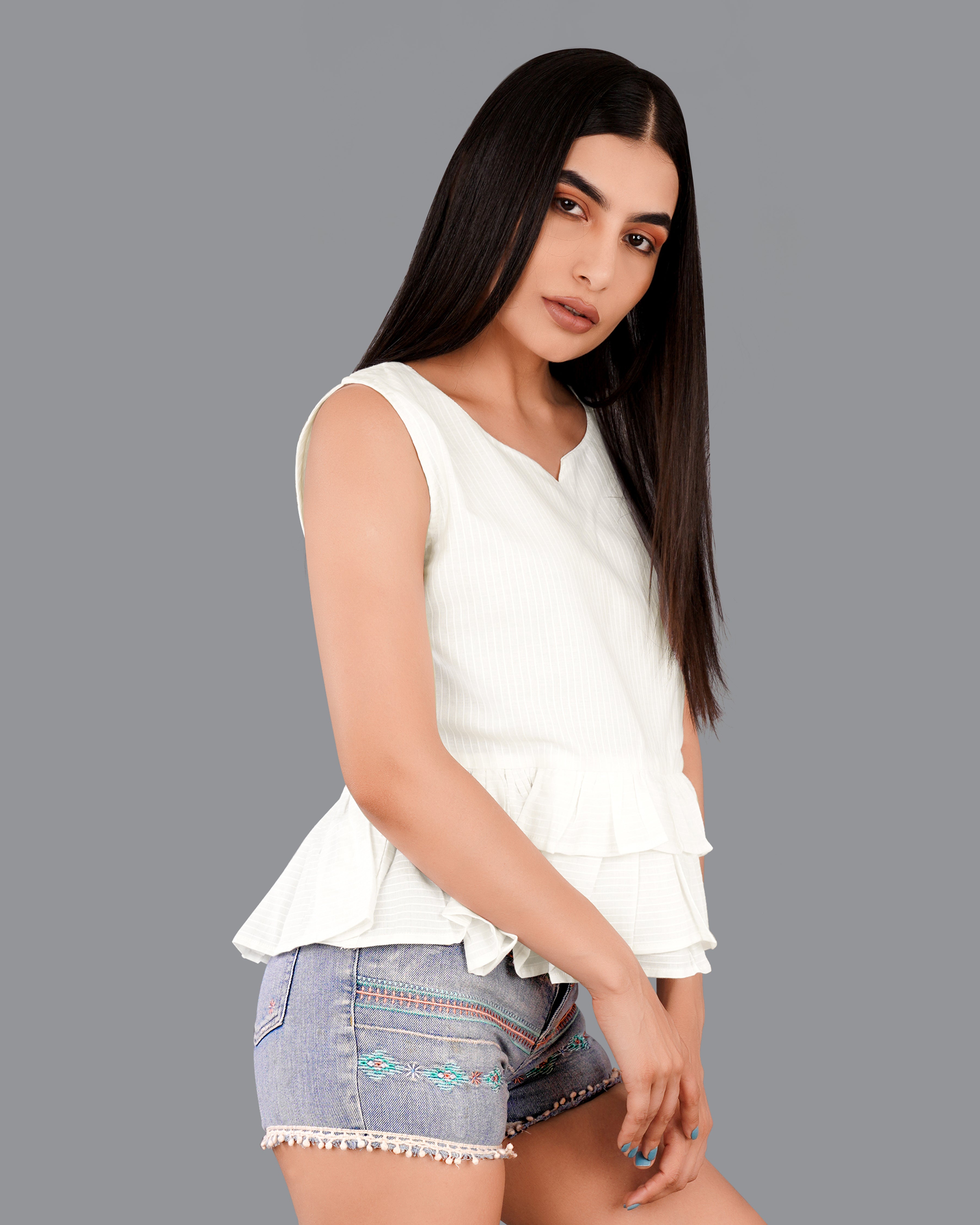 white crop top cotton on